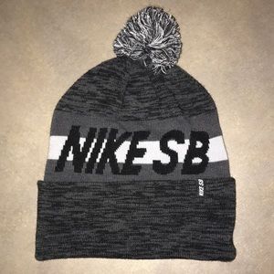 Nike SB Beanie